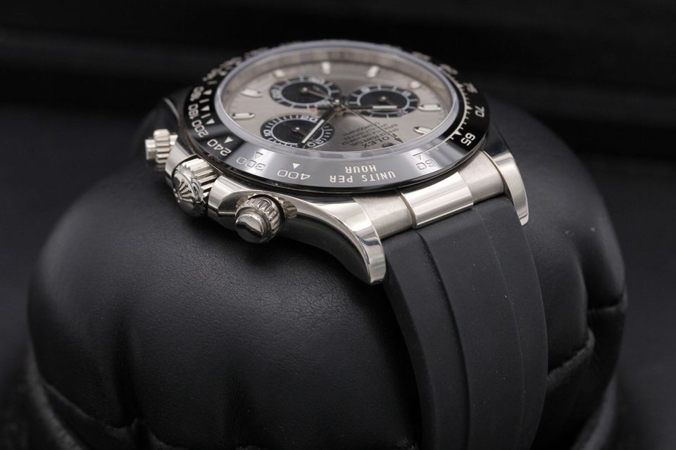 Rolex Daytona 116519 LN Image 4